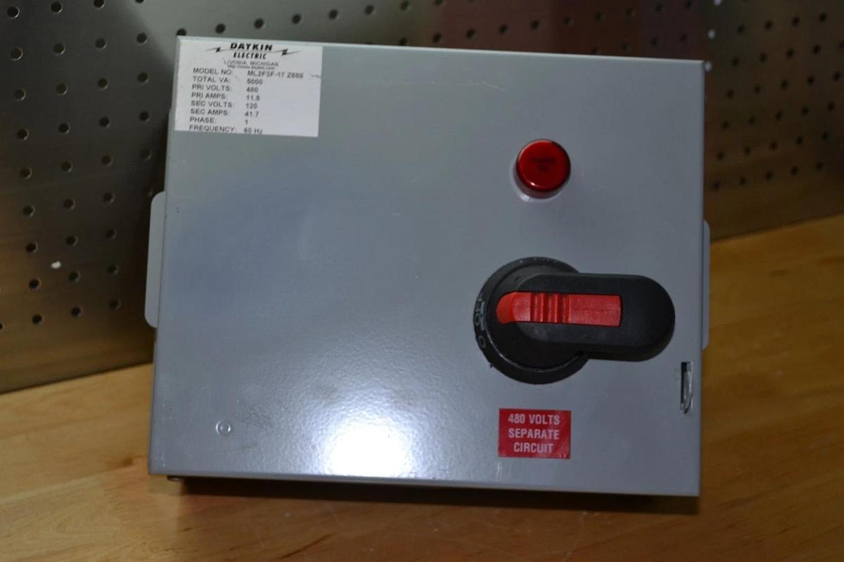DAYKIN ELECTRIC ML2F3F-17 Z688 TRANSFORMER DISCONNECT 480v NEW