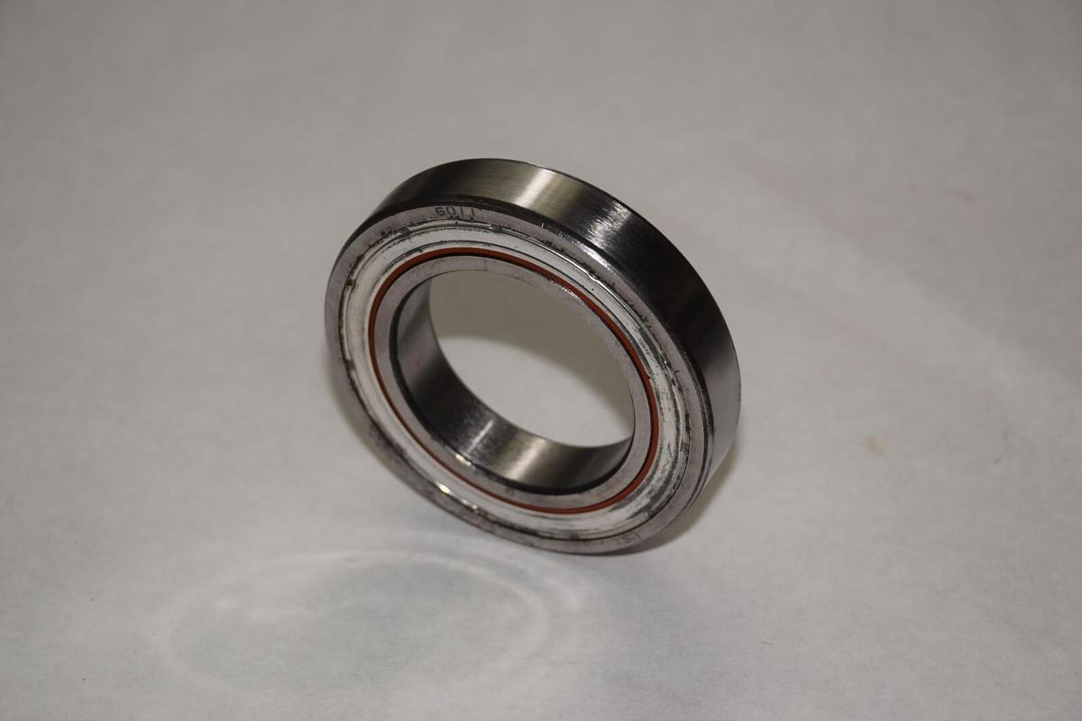 SKF 6011 BEARING NEW