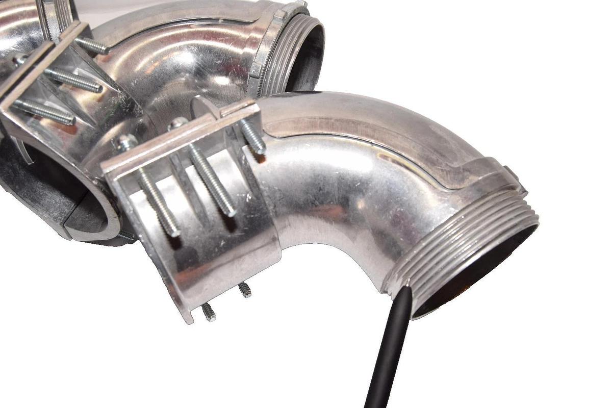 Nesco 812-DC2 3" 90 degree 2-Screw Flex Connector Fitting (New - Lot of 5)