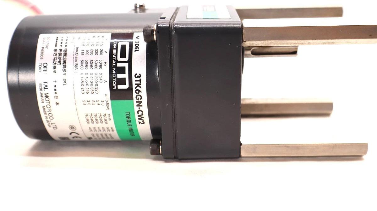 Used ORIENTAL MOTOR 3TK6GN-CW2 Torque Motor With 3GN18KF Gear Head