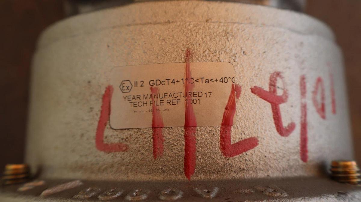 Used GAST Air Motor 8AM-NRV-32A  8AMNRV32A 5hp USA