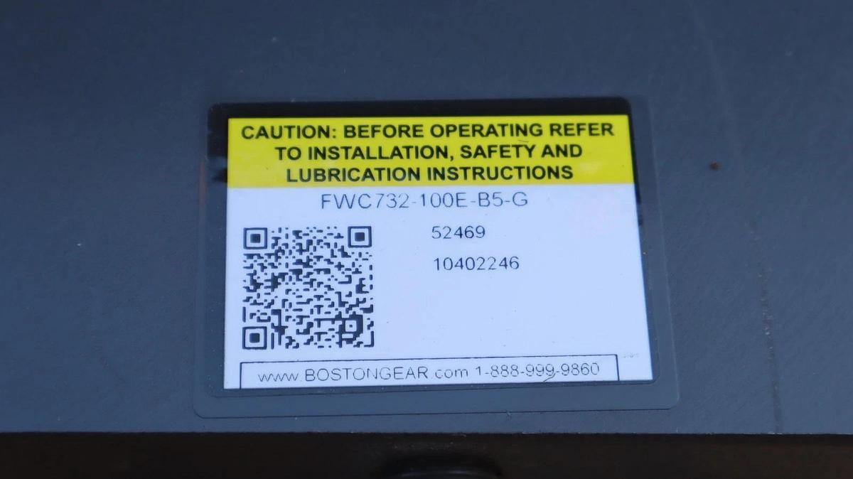 BOSTON GEAR Gear Box Speed Reducer FWC732-100E-B5-G FWC732100EB5G 100:1 *REFURB