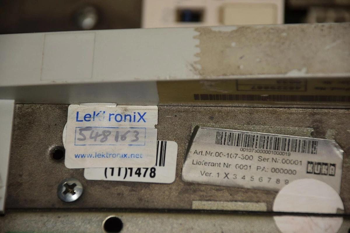 Used Lenze KUKA Servo-Drive  E93EE103I4B531 00-107-300