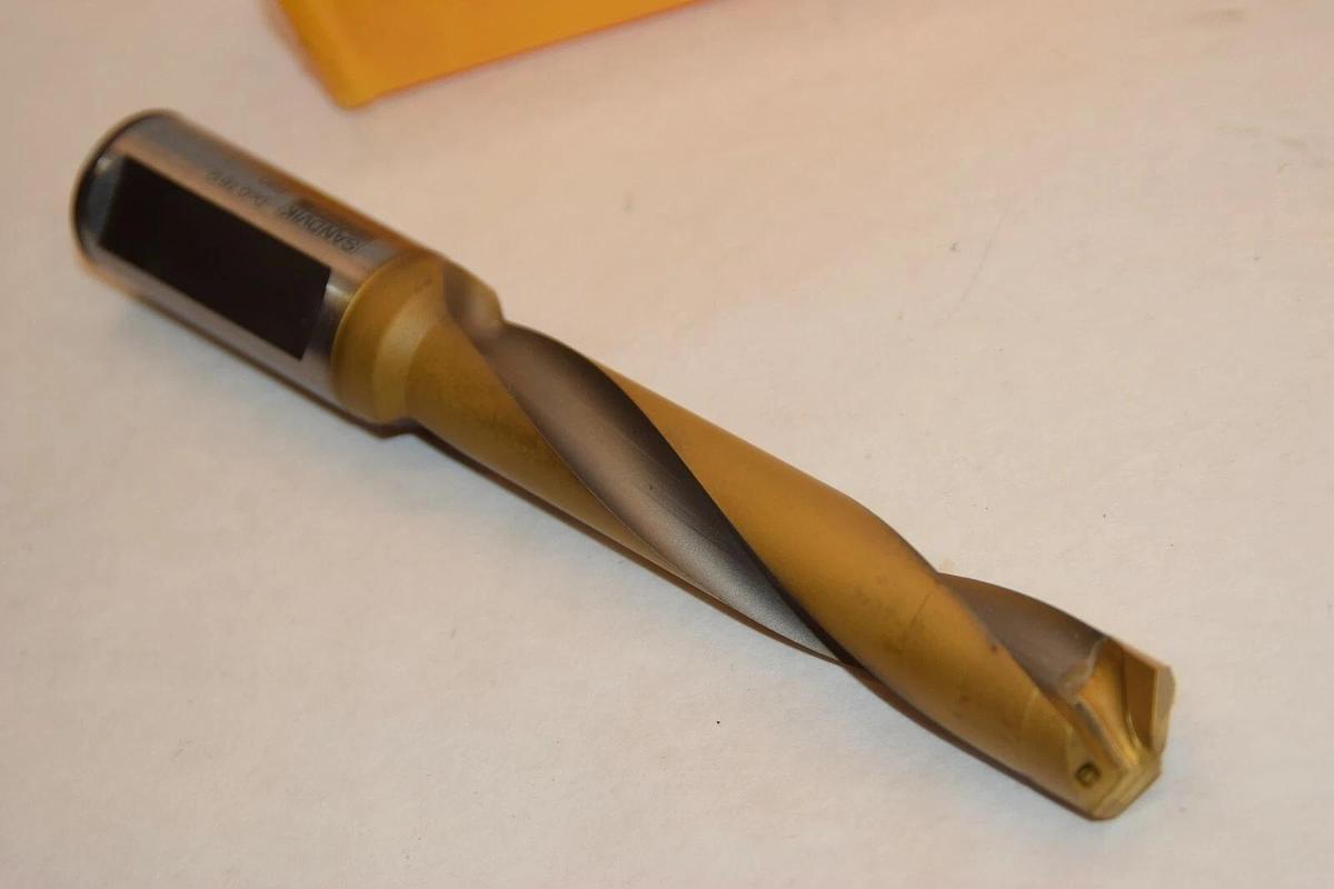 (NEW) SANDVIK RA411.5-5054D0.7812 P20 Carbide Tip Coolant Thru Drill Bit