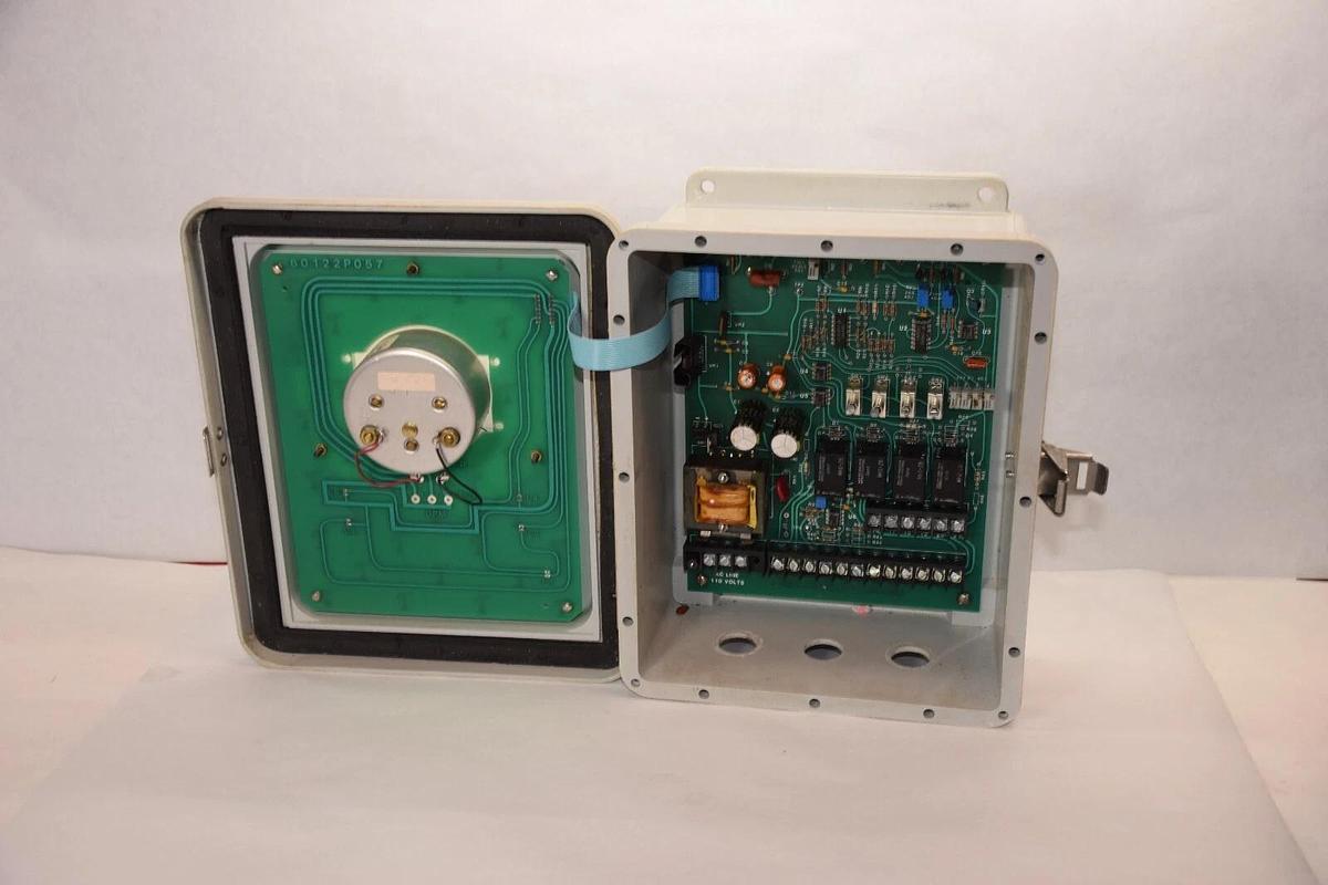 Used HERSEY 5000 Liquid Level Indicator