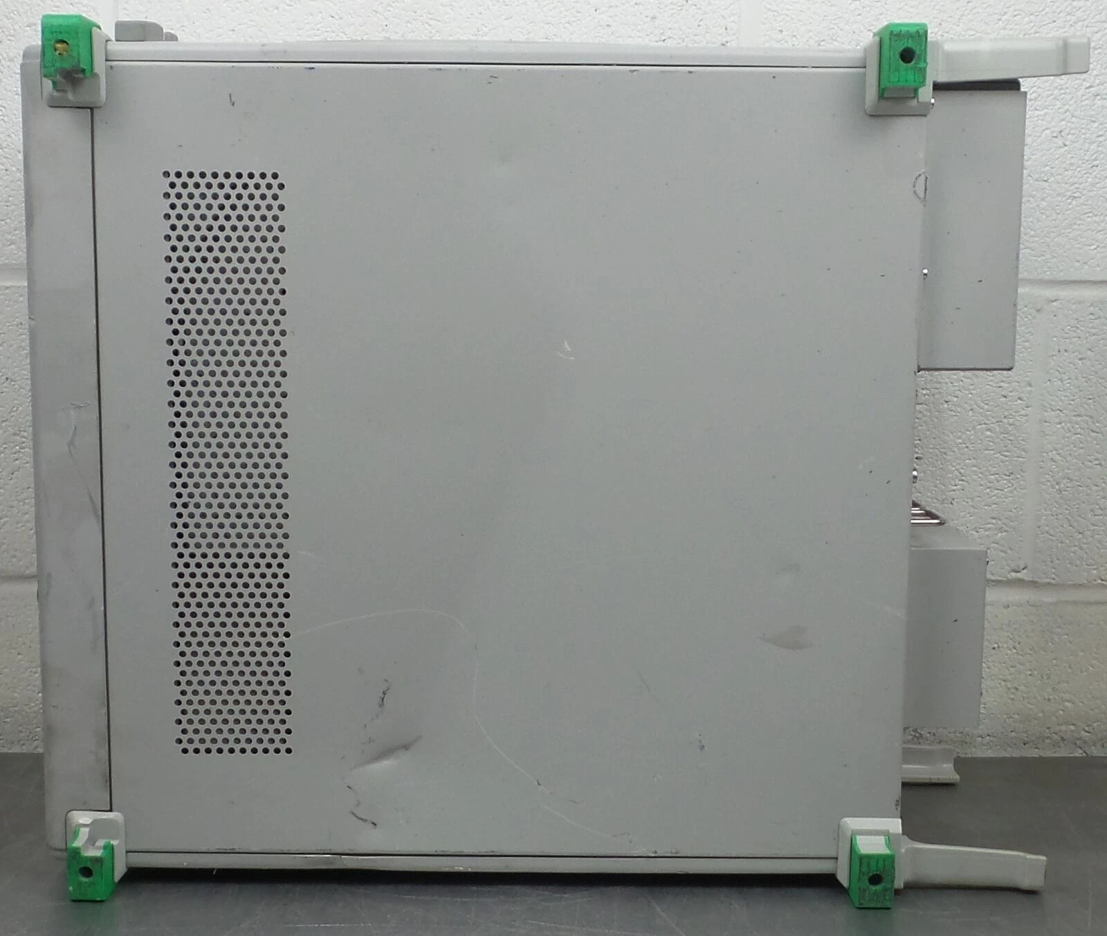 Used Anritsu MP1632C Digital Data Analyzer Opt 03
