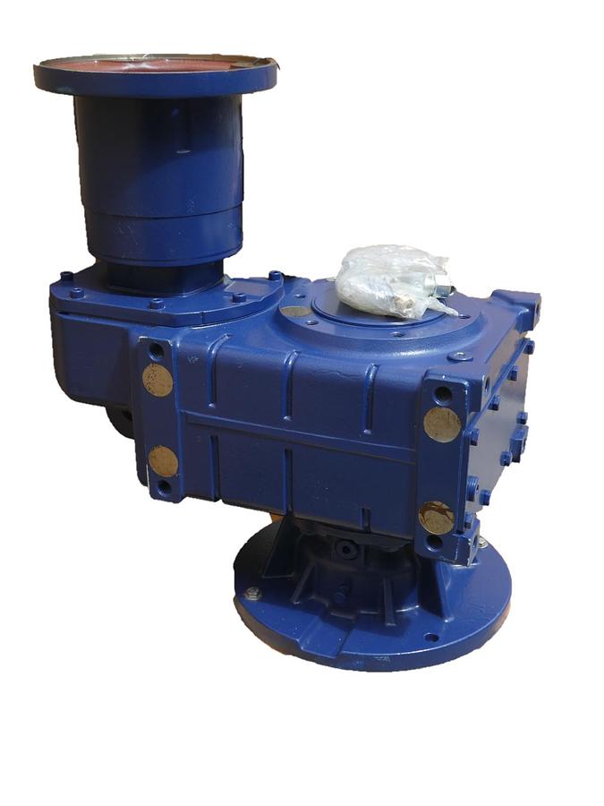 New, Siemens Flat Gearbox 2KJ1911-0F for Ekato 1-1731  2KJ1911-OF Motox