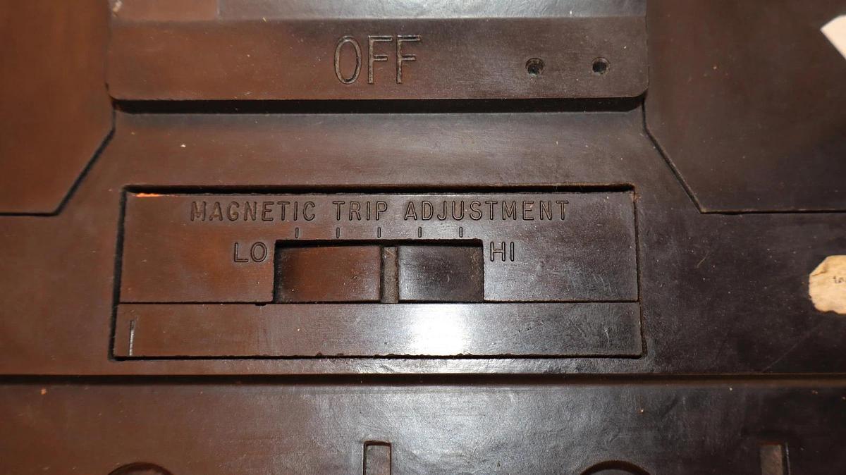 Used Square D Breaker MHP36450MT 450 AMP 600V  450A Magnetic Trip Adjustment