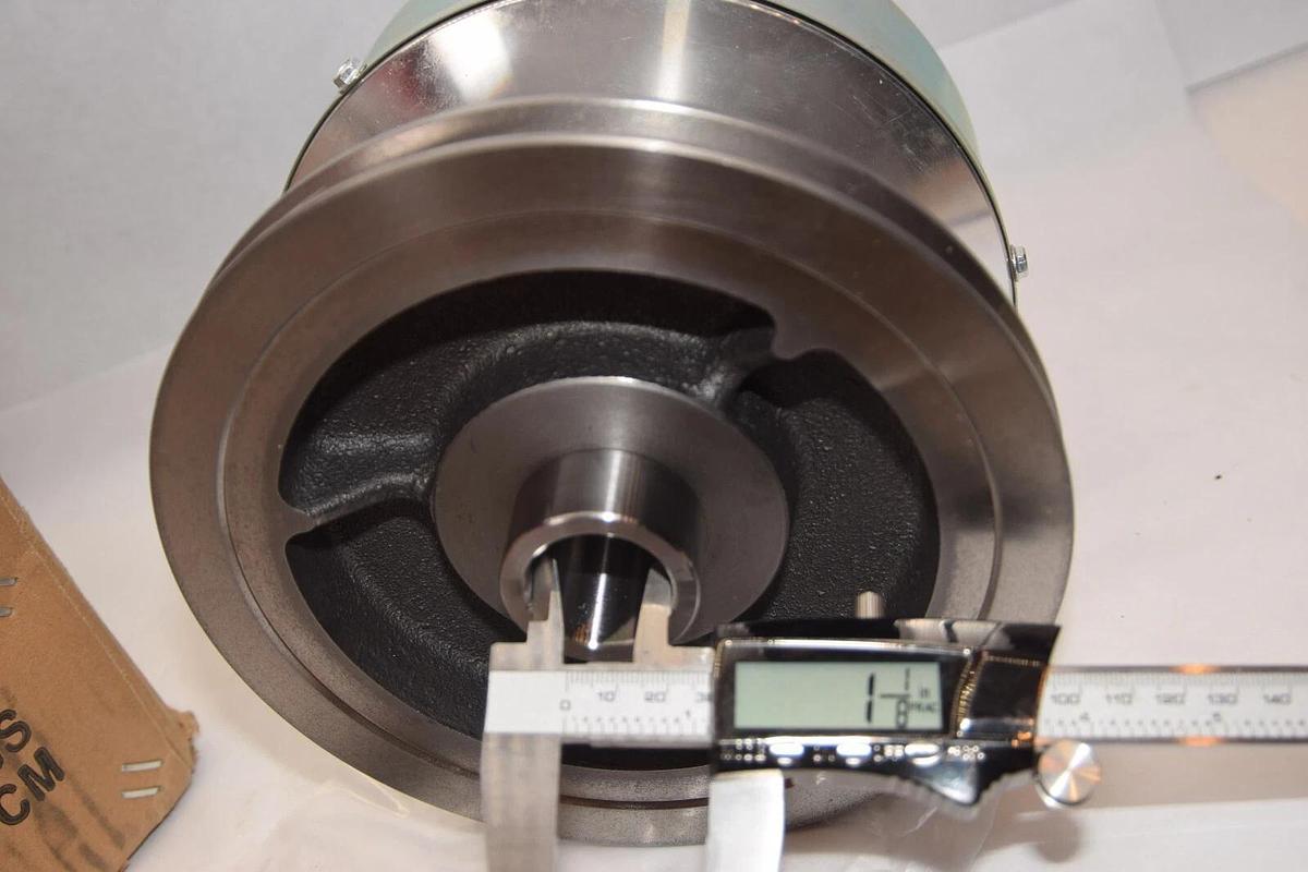 (NEW) 10L0L Primary Drive  Clutch For 1985+ Yahama 4 Cycle Gas Golf Cart