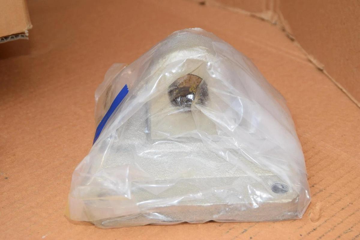 (NEW - Box of 4) SMC CS2-C14  TIE ROD CYLINDER SINGLE CLEVIS