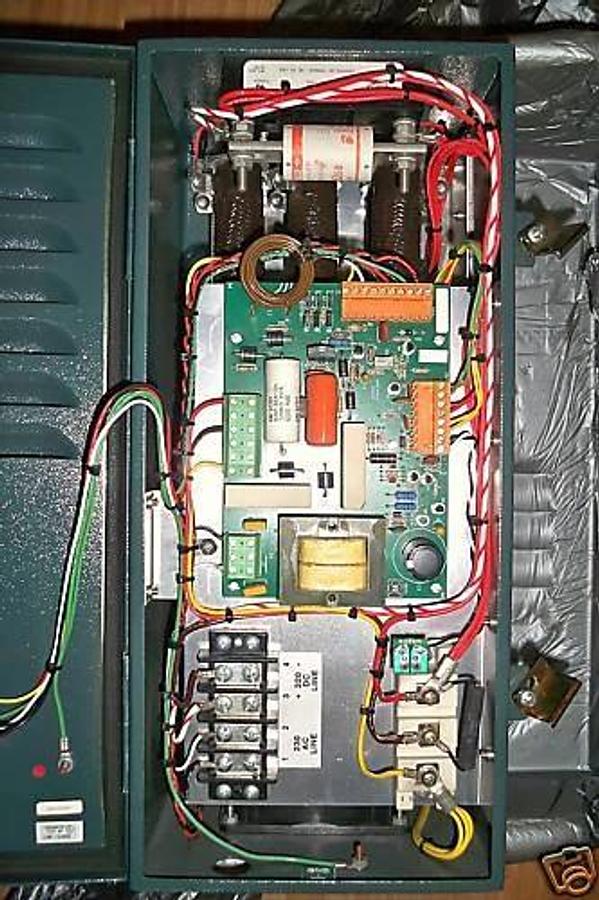 Reliance Snubber Resistor, Brake, braking unit 2SR21200 D2-3291 230v, NEW