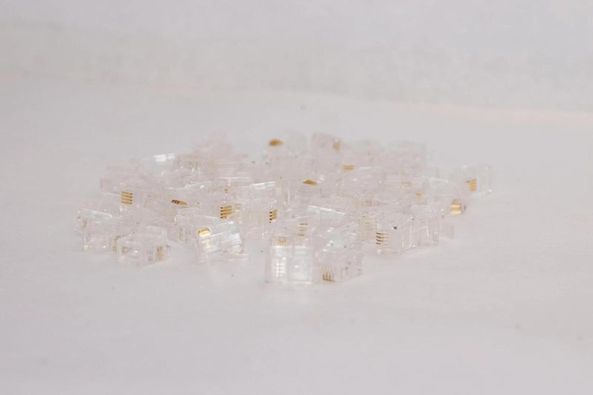 (NEW - Lot of 57) MULTICOMP 70016P4C 6-POS RJ11 Plug