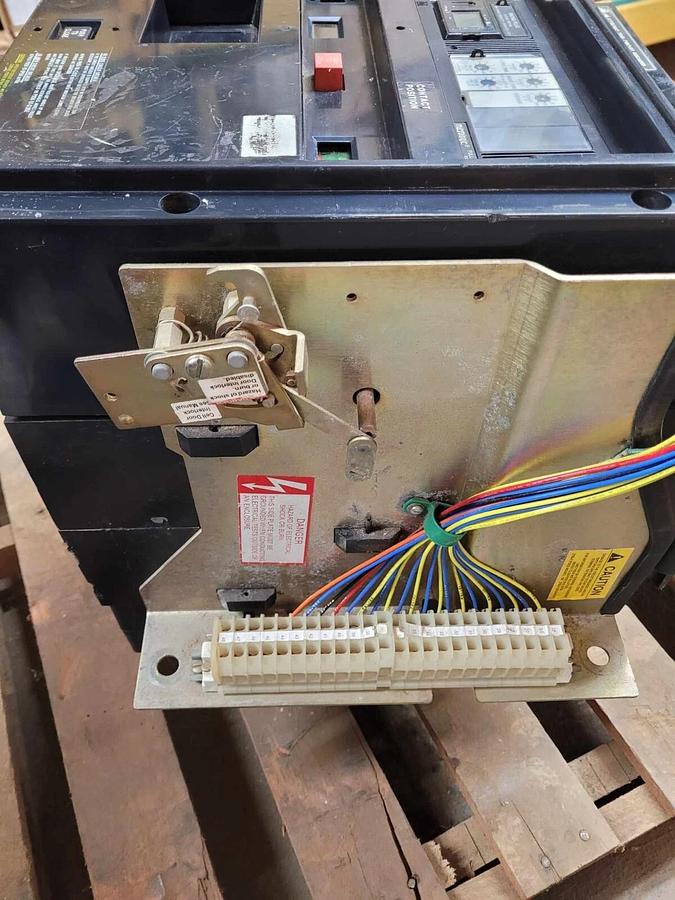 Used Square D SE Breaker 3000A 3000 Amp SEF363000LS 600v 3 Pole *As-is, READ*