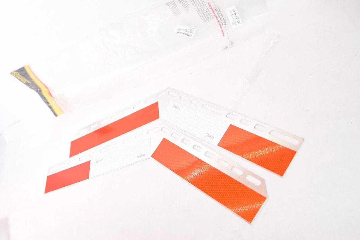 (NEW) GRAND GENERAL 30970 Alum. Angled Mud Flap Reflective with 6" DOT-C2