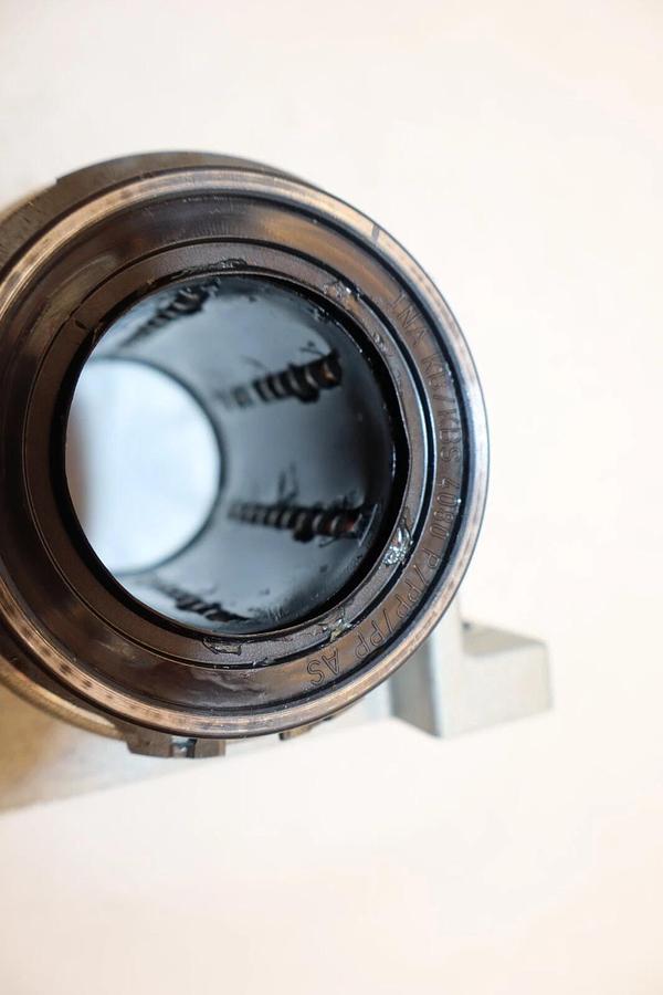 (NEW) INA KGB40-PP-AS , KGB40PPAS Linear Ball Bushing & Housing