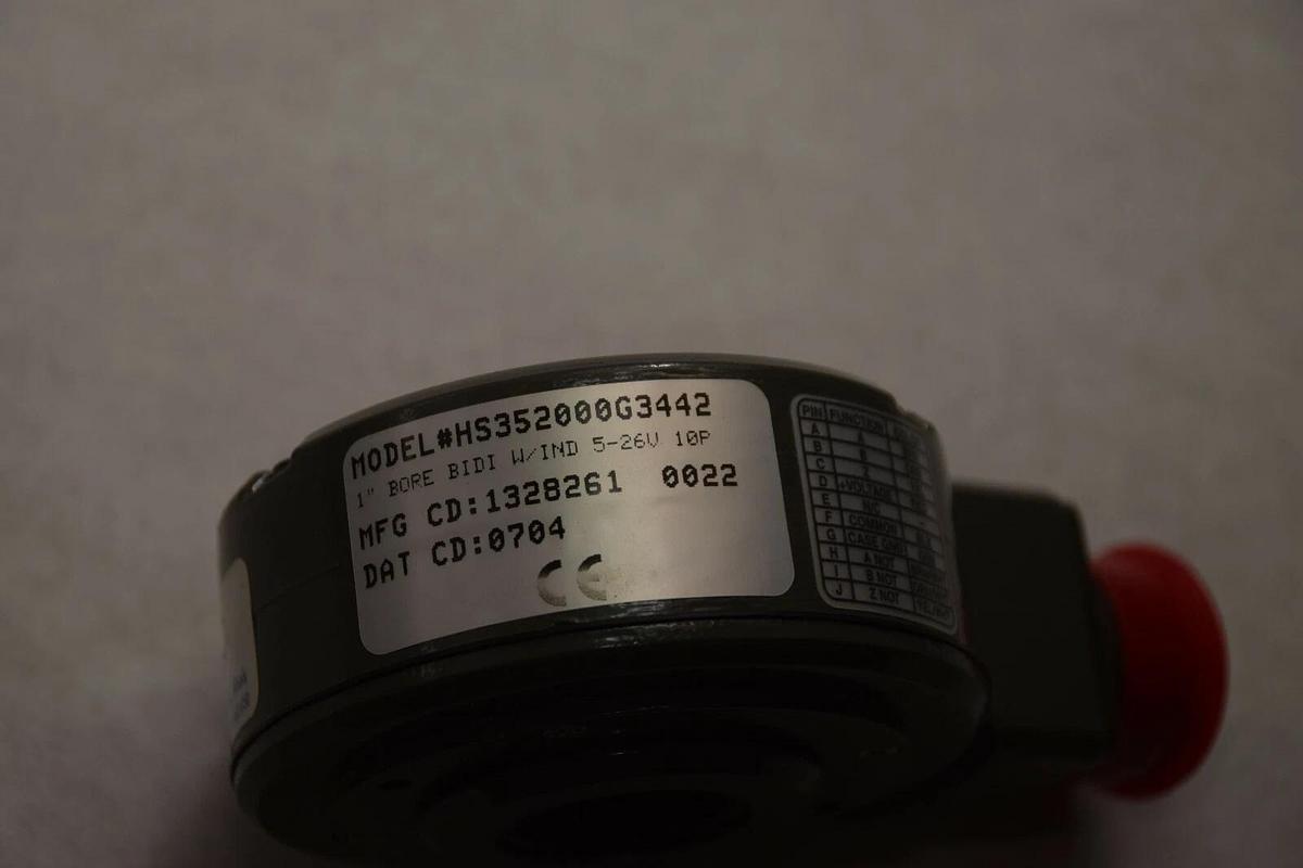 (NEW) DYNAPER / DANAHER CONTROLS HS352000G3442 1" BORE BIDI W/IND 5-26V 10P