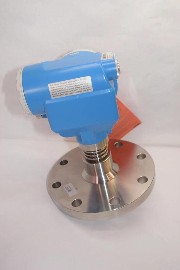 ENDRESS + HAUSER Level Radar Micropilot FMR245 FMR245-TCAPKAC4A (NEW)