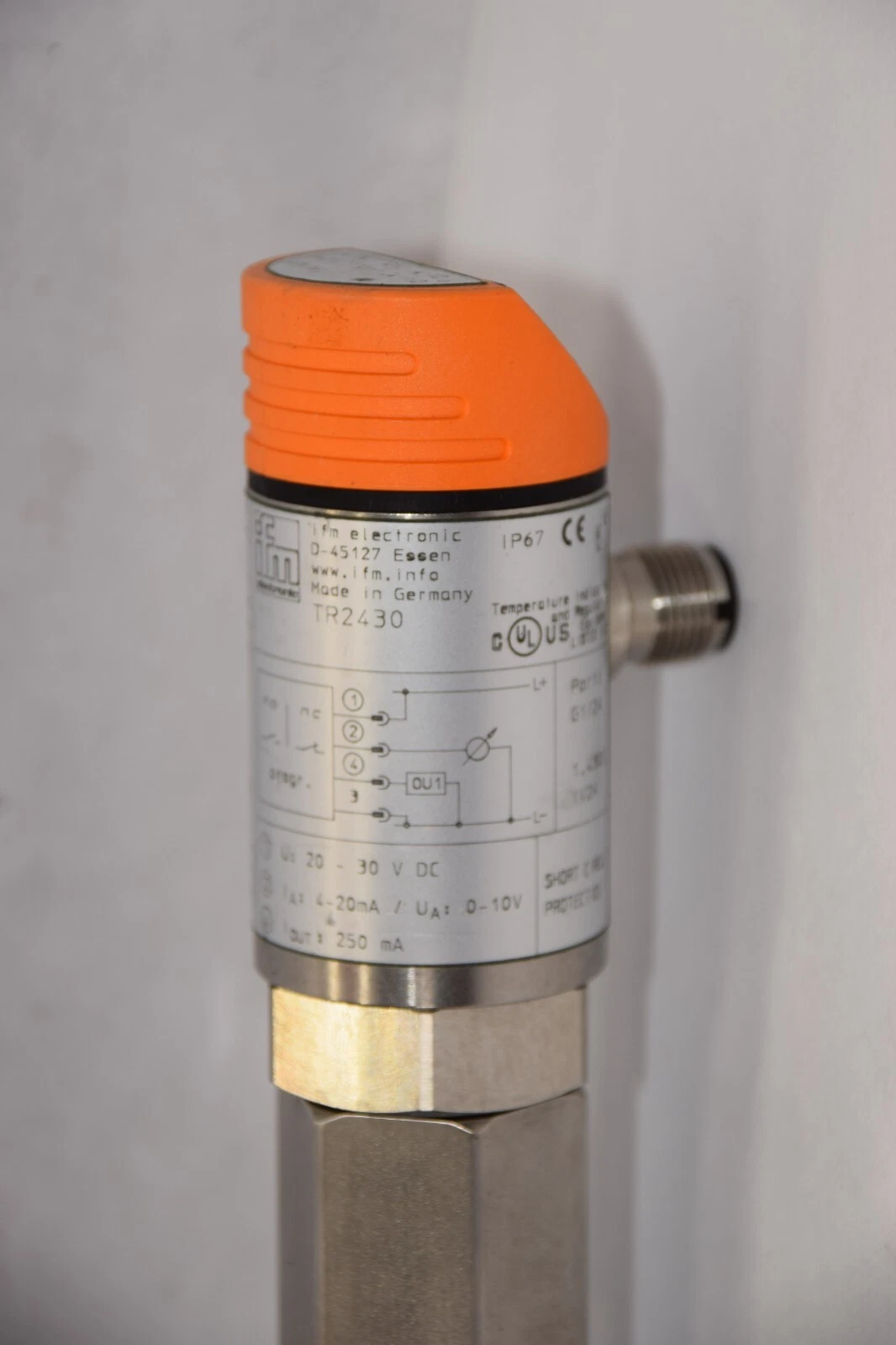 Used IFM EFECTOR TR2430 , D-45127 20-30Vdc 4-20mA Pressure Sensor