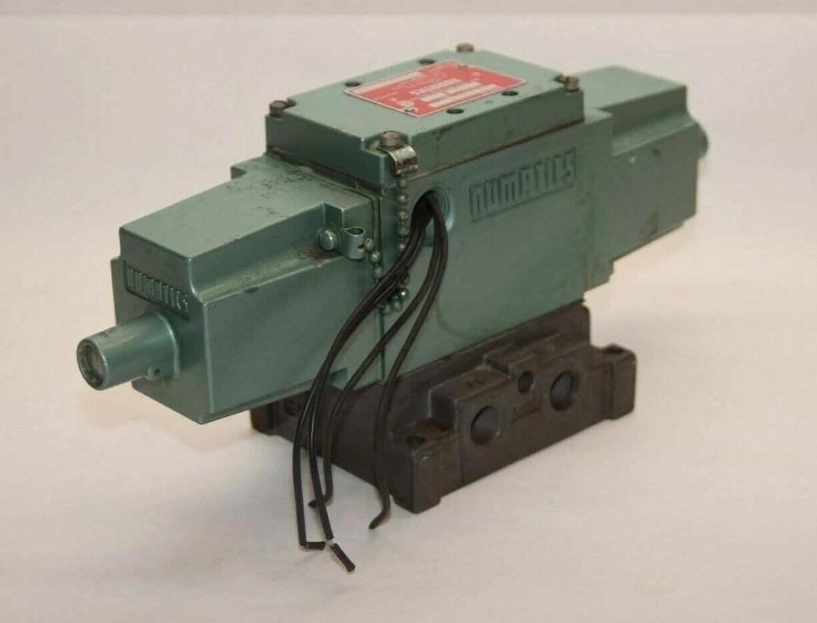 (New) NUMATICS 33DSA4410013T 33DSA441O013T 33DSA4000013T 120V 150Psi Valve