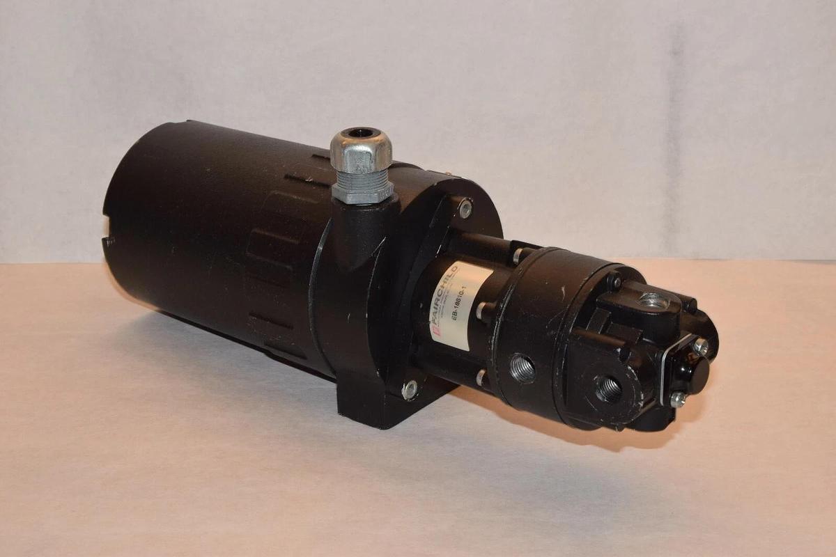 (New) FAIRCHILD 24XFS16980002 12-24 VDC 4-20MA / 1-5 VDC EB-18610-1 FACTORY