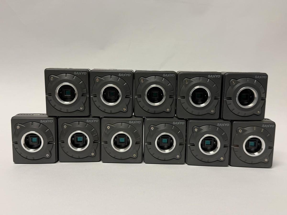 Used SANYO 20D739S 12Vdc 24Vac NTSC Color Camera USA