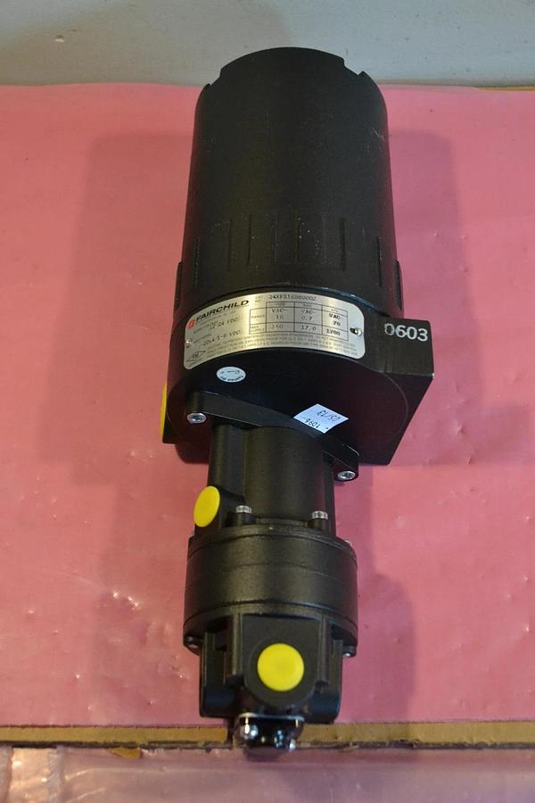 (New) FAIRCHILD 24XFS16980002 12-24 VDC 4-20MA / 1-5 VDC EB-18610-1 FACTORY