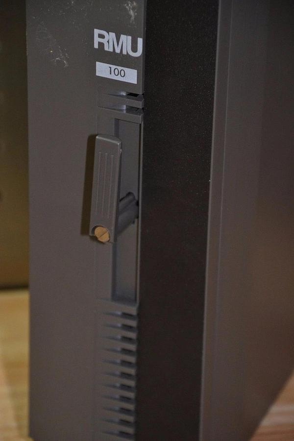 Used BAILEY CONTROLS P-HB-RMU-10010000  PHBRMU10010000 RMU 100 Module