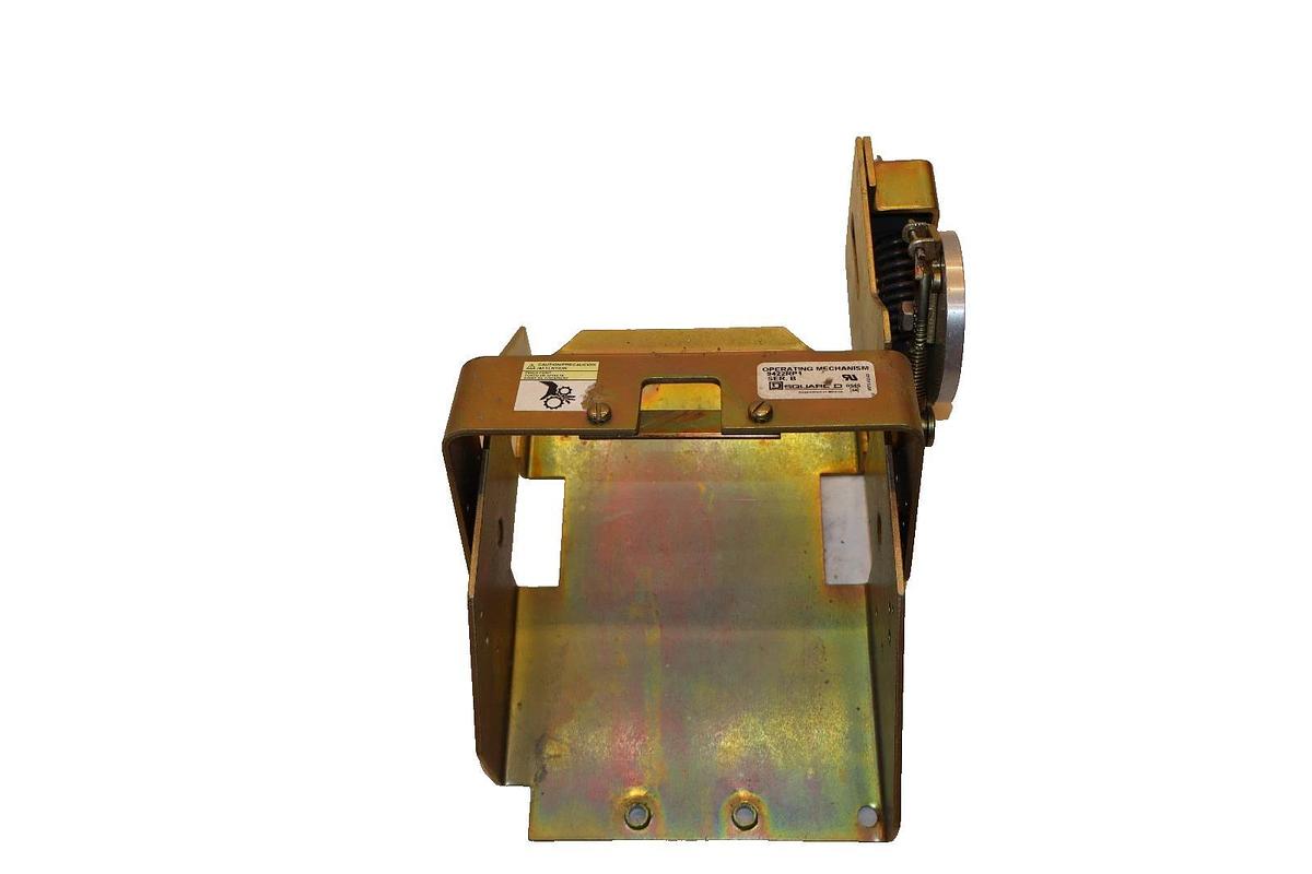 Used Square D Breaker Disconnect 9422RP1 Series B Cabinet Handle Operating Mechanism