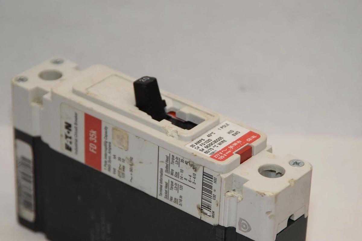 (NEW) EATON CUTLER HAMMER HFD1020 20A 20 Amp 20 A 1P 277V Circuit Breaker