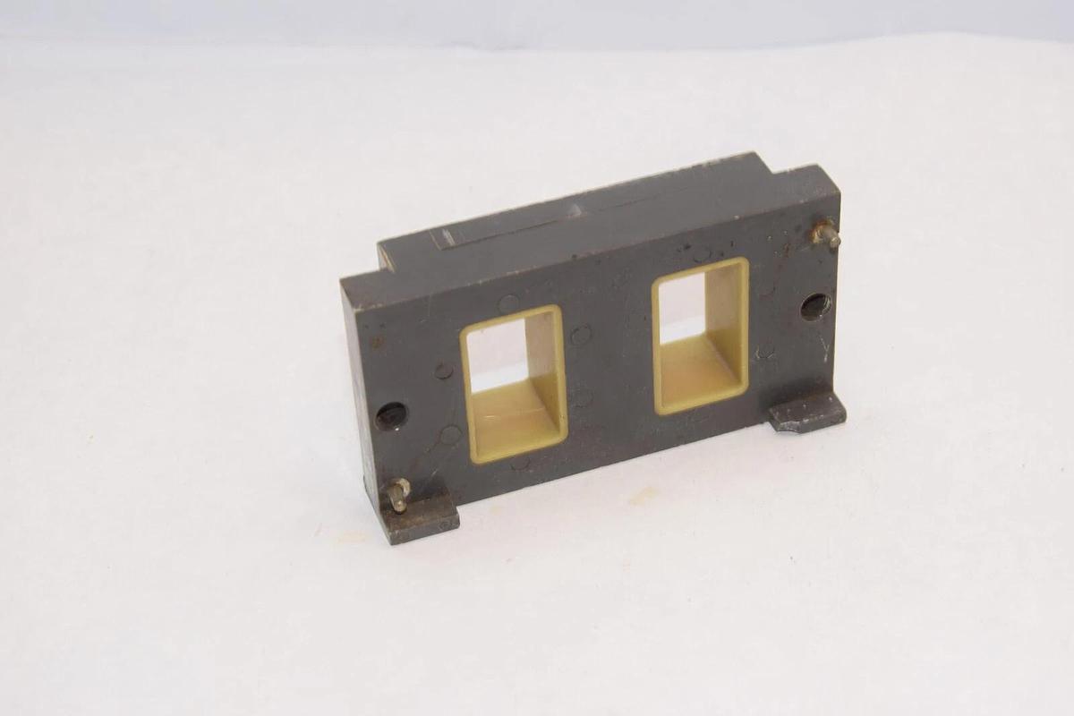 Used WESTINGHOUSE 505C633G05 550/600V 50/60c Coil *Chip*