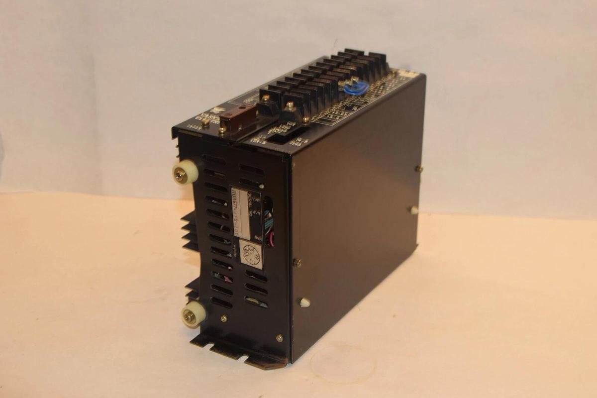 Refurbished YASKAWA ELECTRIC CPCR-FR02BJ RUA677-4Y2-101 10A Servopack Servo Drive