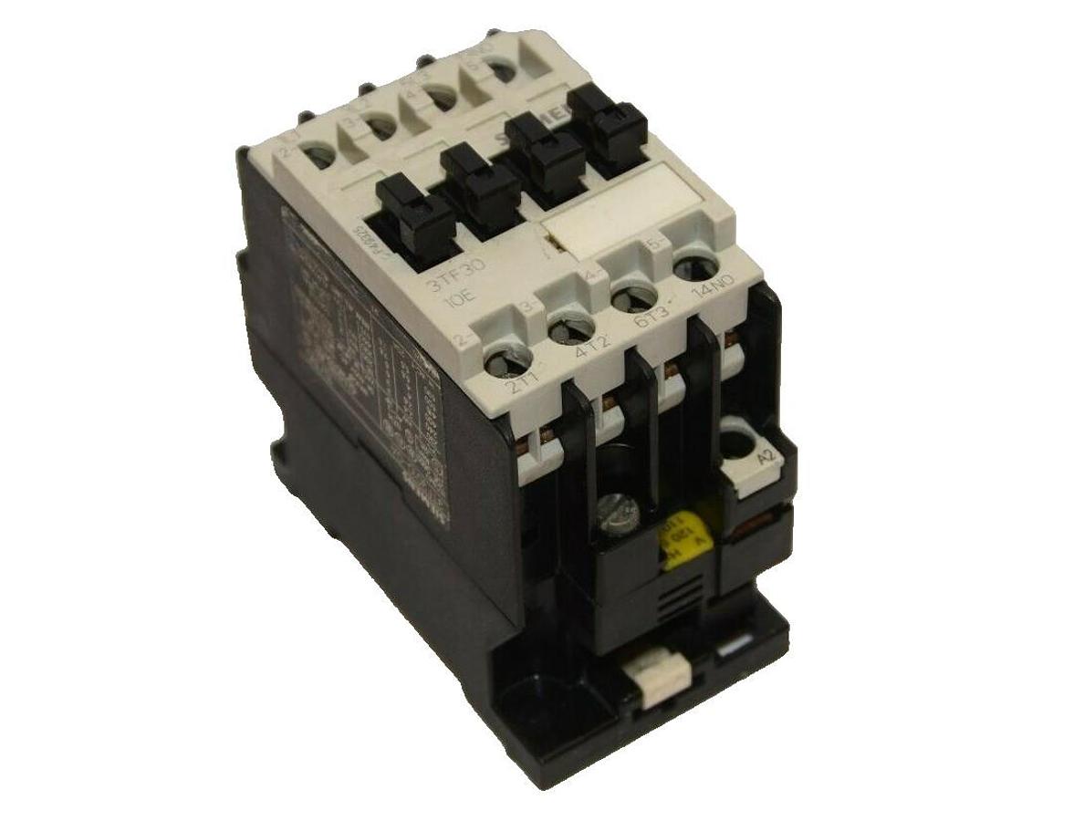 Used SIEMENS 3TF3010-0A 3TF30100A 120V Coil Contactor