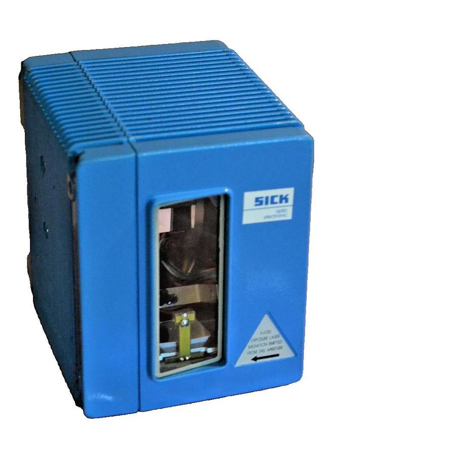 Used SICK OPTIC BARCODE SCANNER CLV295A0012 DC 24V -10/+20% 13 W