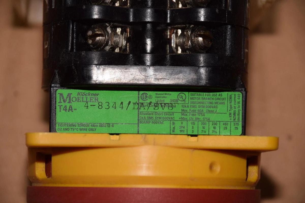 Used MOELLER Relay Disconnect Switch T4A-4-8344/EA/SVE T4A48344/EA/SVE 60a 600v