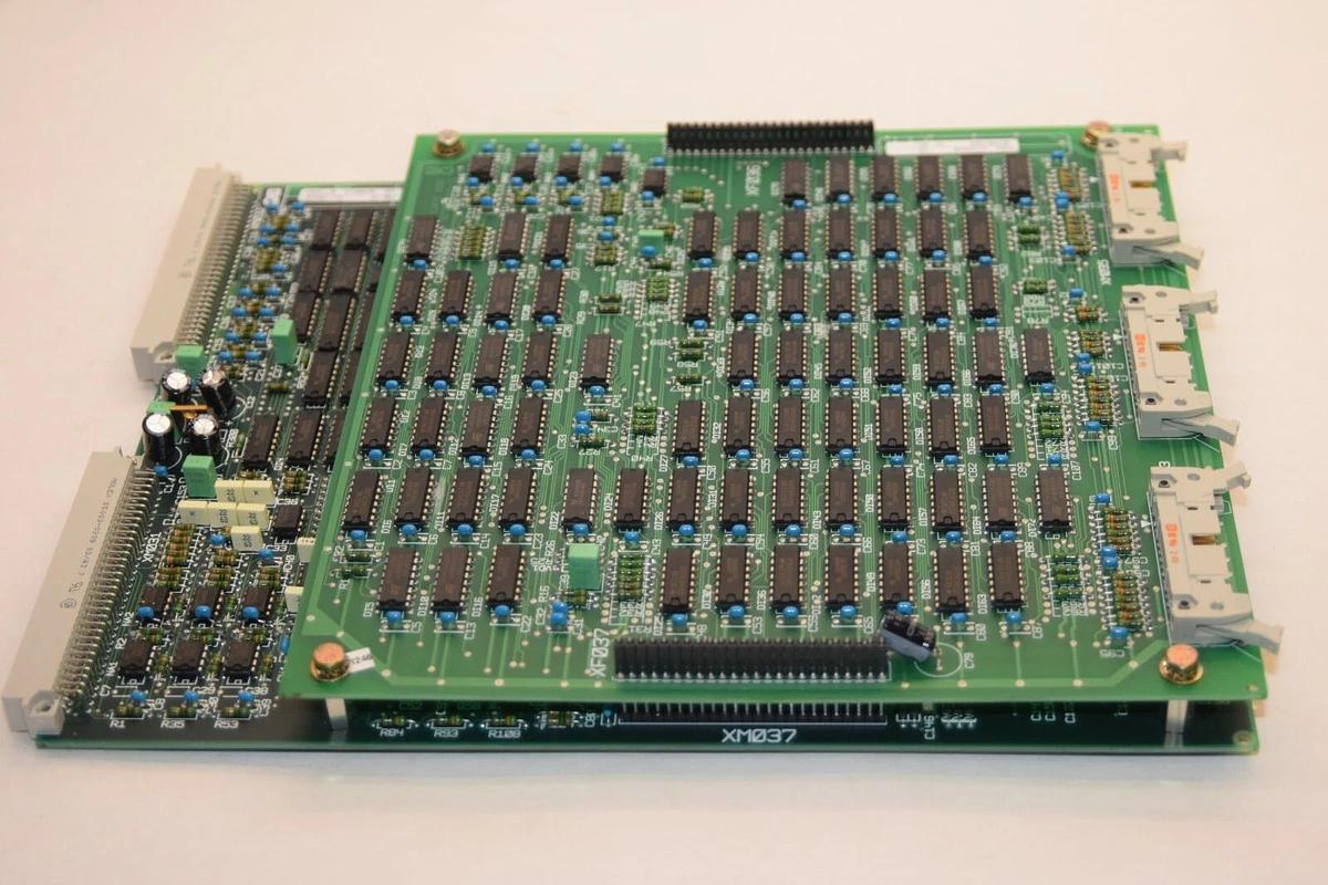 (NEW) MERLIN GERIN / CROZ_US 6740838 / 6739840 PC Board  Assembly