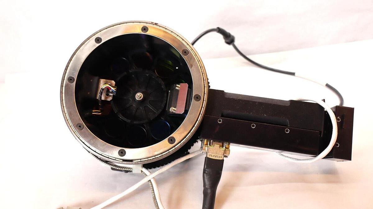 Used SIEMENS 750200.901 Vessel W/ 750221.901 Stepping Motor Assy For Analyzer Machine