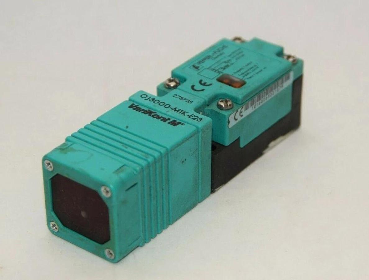 Used PEPPERL + FUCHS OJ3000-M1K-E23 VariKont M Photoelectric Reflex Switch
