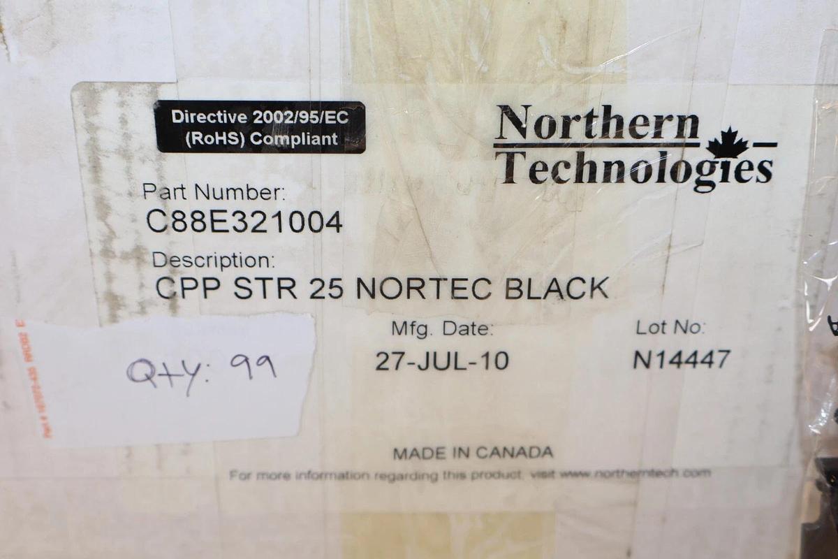 (NEW - Box of 99) NORTHERN TECHNOLOGIES C88E321004 Hood D-Sub 25Pos StraightExit