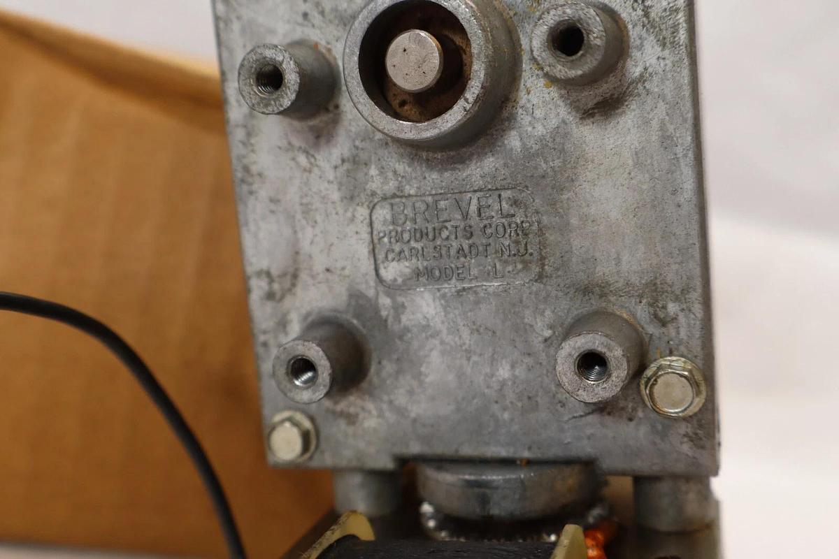 (NEW) BREVEL Model L 120V 60Hz 27W Gear Motor