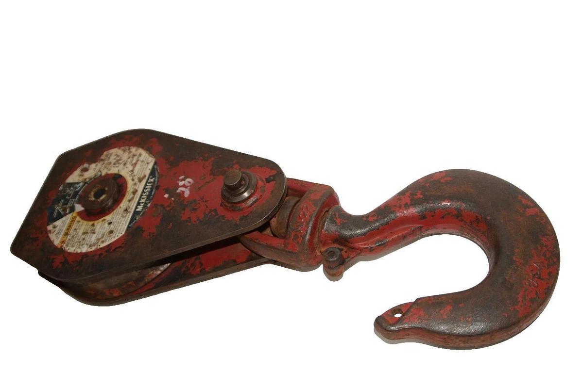 Used Crosby McKISSICK 8 Ton 12" Swivel Snatch Block 1" tackle 8 M Tons 8Ton 8T 702243