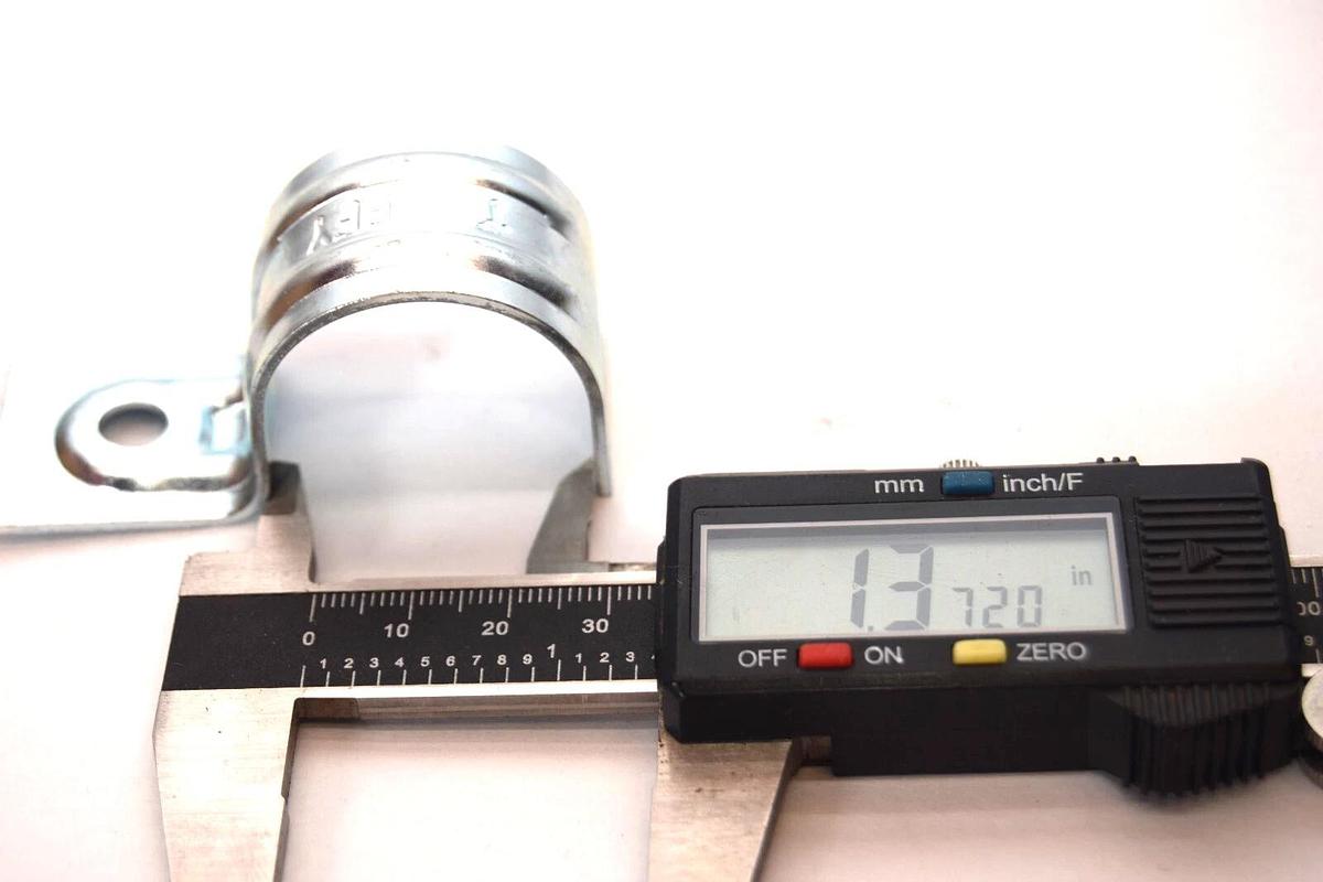 (Lot of 70) JIFFY 1" One Hole Conduit Strap P-Clamp NEW