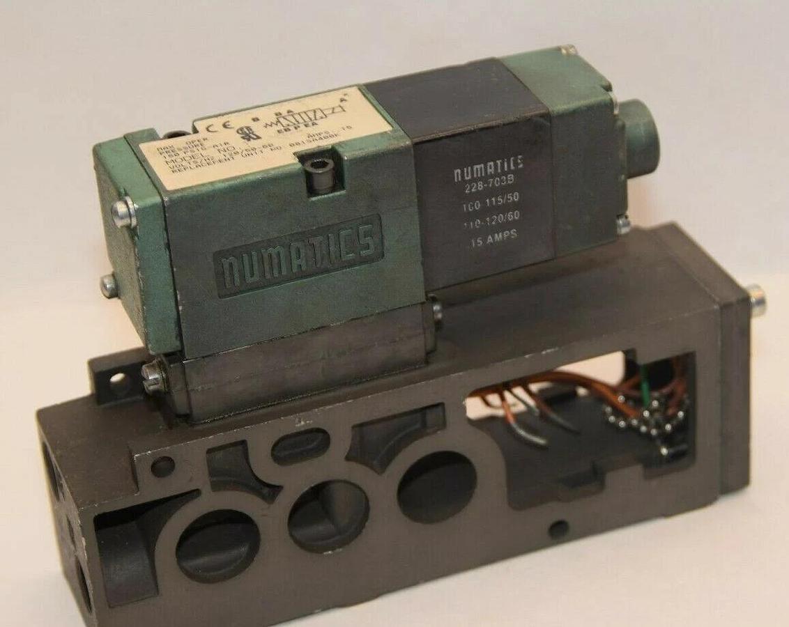 (NEW) NUMATICS EBPEA 081SA400K 150psig 120V Solenoid Valve & Base