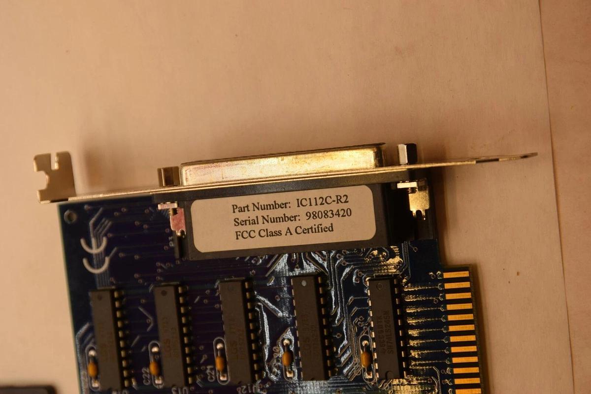 (NEW) BLACK BOX CORP IC112C-R2 IC112CR2 8-Port Interface Block Module