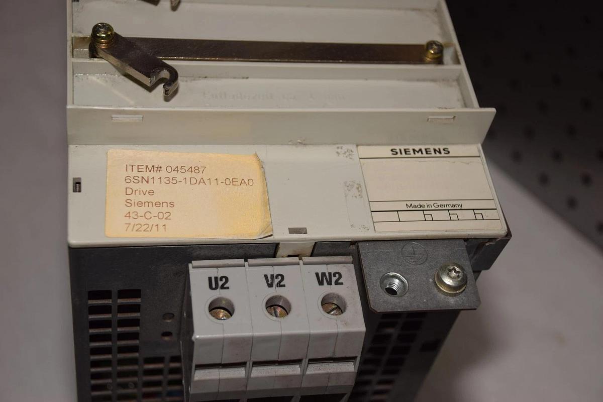 Used Siemens 6SN1135-1DA11-0EA0  6SN11351DA110EA0 SIMODRIVE