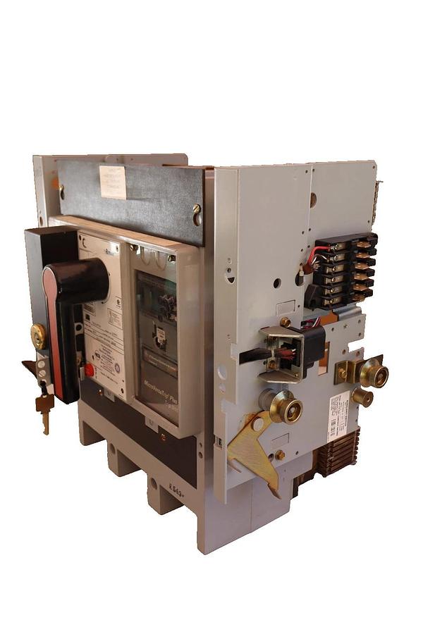 Used GE Power Break Breaker 1600 Amp 1600A TC1616TTHR C216LSHG Plug TR16B1000 1000a