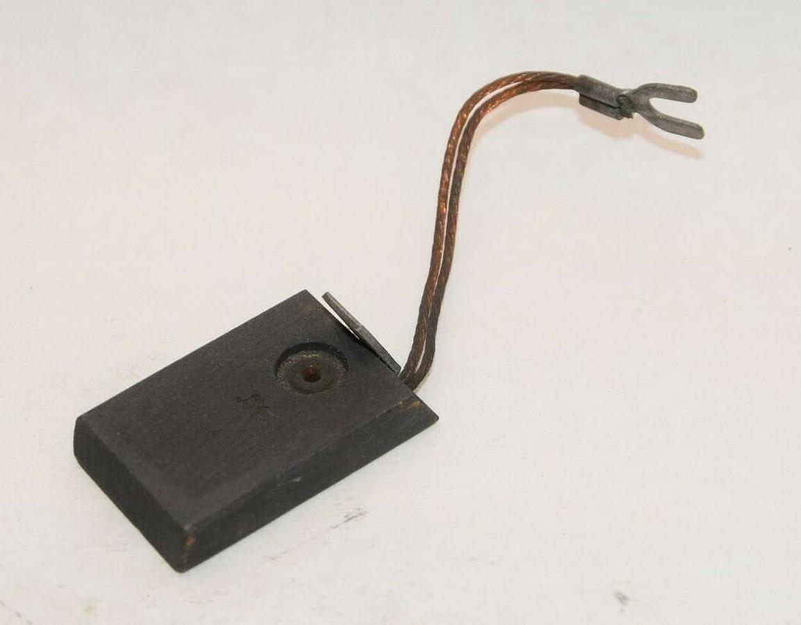 (NEW) SOUTHERN 603 #603 1-1/4" x 3/8" Carbon Brush