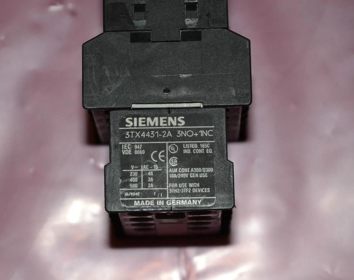 Used SIEMENS CONTACTOR 3TF2801-0BB4 3TF28010BB4 WITH 3TX4431-2A 3NO+1NC