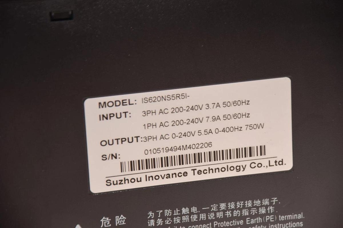 Used INOVANCE 220v IS620NS5R5I IS620NS5R51 Input 200-240V 3ph / 1ph Servo Drive