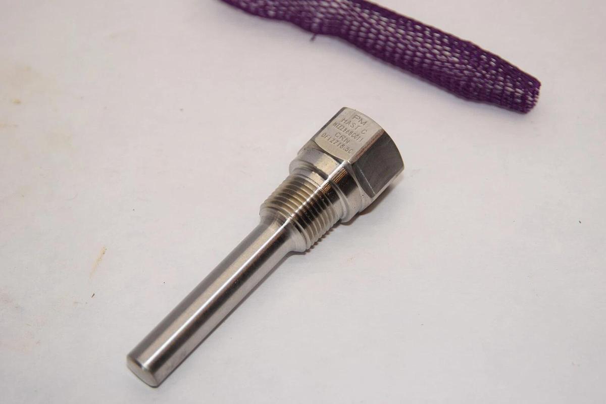 (NEW) SW CONTROLS P12-02625 54C0429 Approx 3" Deep 1/2" NPT ID & OD Thermowell