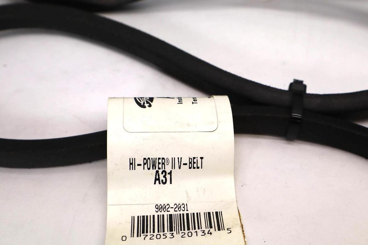 Gates Belt A31 , 9002-2031 Hi-Power II V-Belt USA (New - Lot of 2)